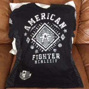 Men’s large American Fighter T